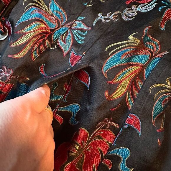 Chico back and vibrant colors embroidered tropical flowers - Chico size 0 - Picture 4 of 9